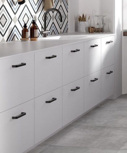 INDUSTRIAL COLORCHIC